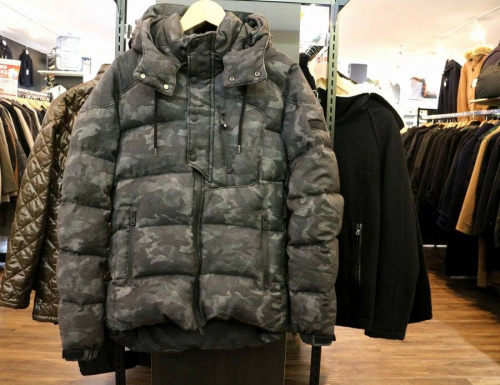 タトラスの古着