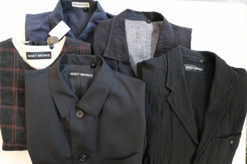 ISSEY　MIYAKEのイッセイミヤケ