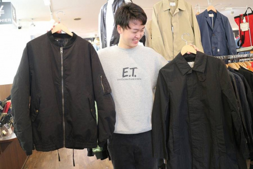 レミレリーフのMA-1ジャケット