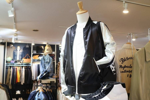 MA-1ジャケットの横浜