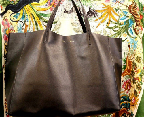 CELINEのセリーヌ