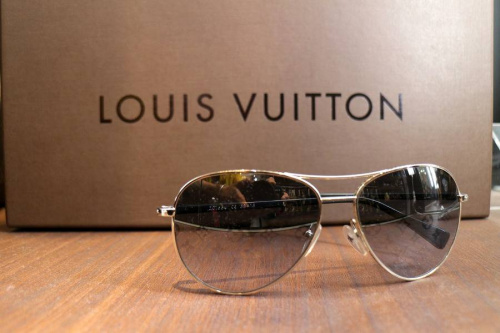 LOUIS VUITTONのルイヴィトン