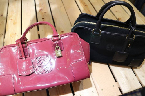 ロエベの横浜古着