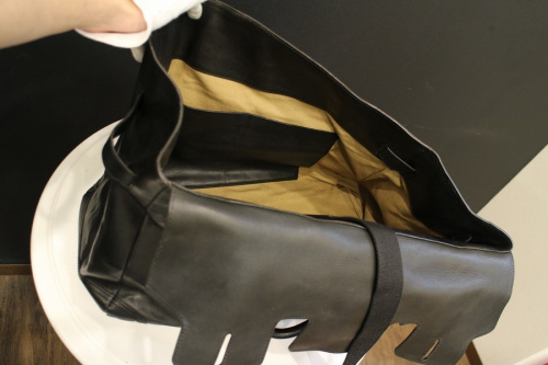 レザーバックのトラベル　旅行