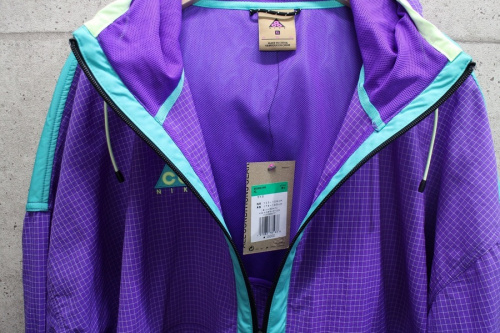 ジャケットのHooded Jacket