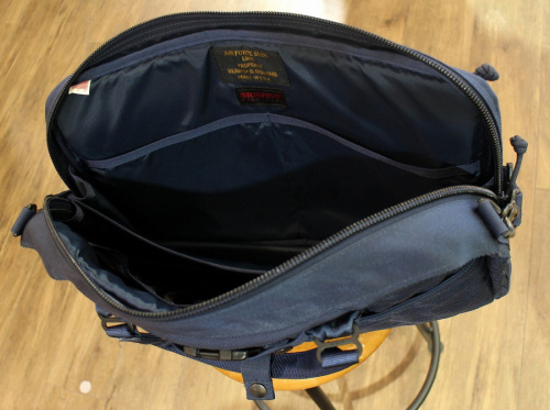 2WAYﾌﾞﾘｰﾌのネイビー