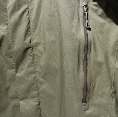 アウトドアのメンズ