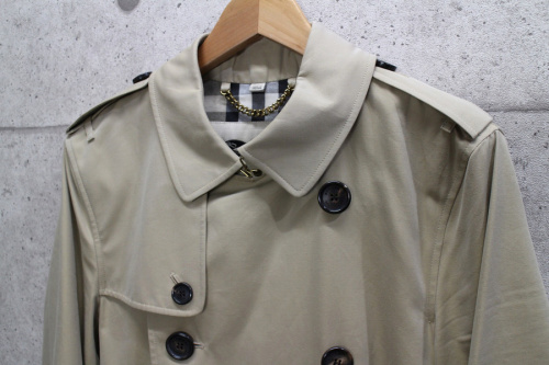 キャリアファッションのBURBERRY LONDON