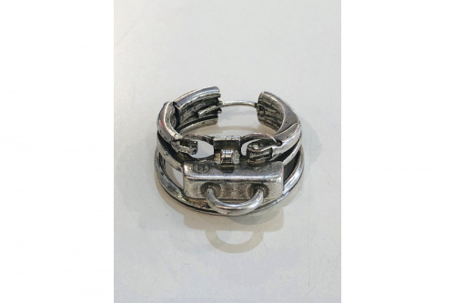 リングのシルバー