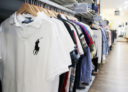 ポロシャツの夏物