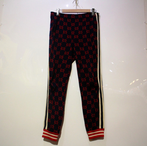 グッチのジャガード