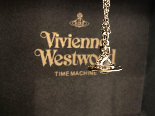 インポートブランドのVivienne Westwood