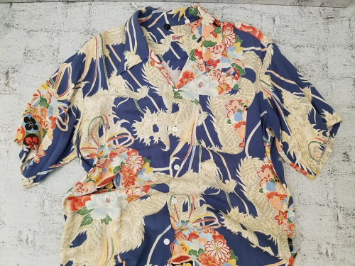 ALOHAのアロハシャツ