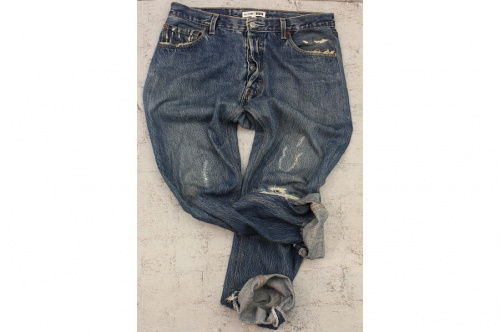 リダンフォーリーバイスのダメージ加工デニムパンツ