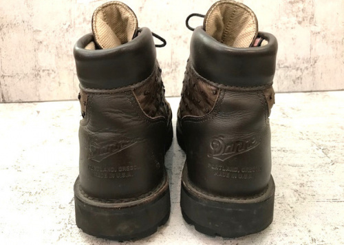ダナーのブーツ