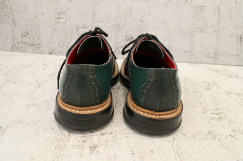 ウィングチップシューズのメンズ