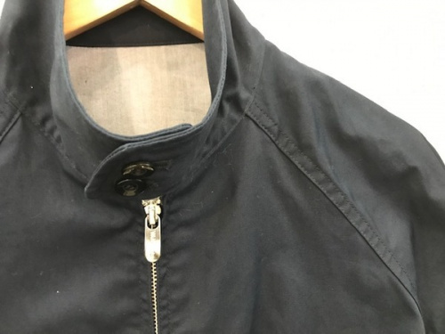 バンのスウィングトップ