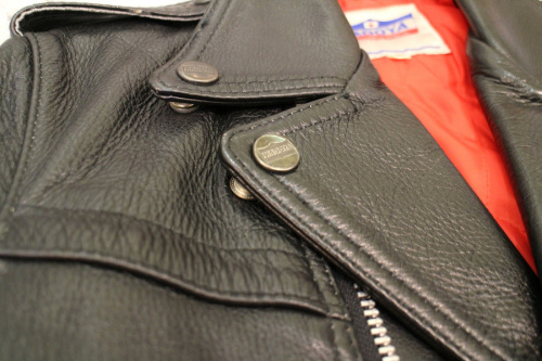 レザーダブルライダースジャケットのメンズ