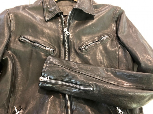 レザージャケットの参考上代15万円程度