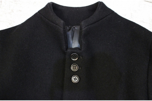 ネメスのカッティングフロントジャケット