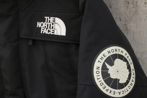 ザノースフェイスのアンタークティカパーカー