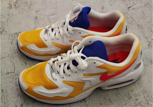 スニーカーのメンズ