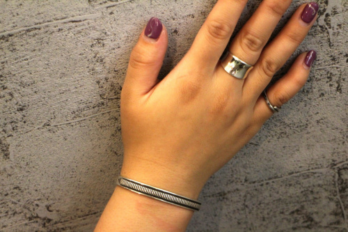 ナバホゾクのバングル