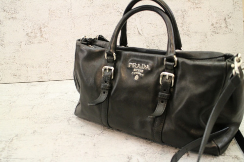 プラダのナッパ