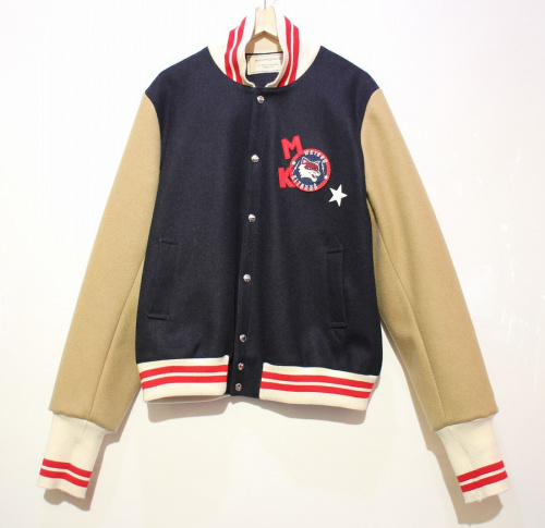 MAISON KITSUNEのメゾンキツネ