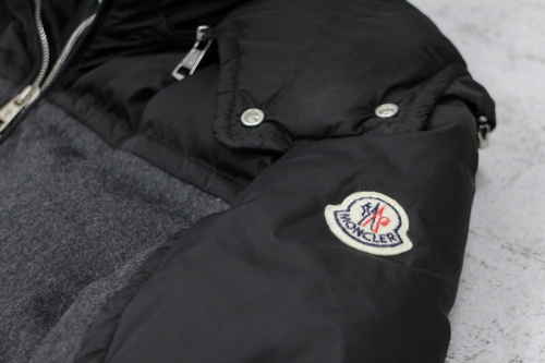 ダウンジャケットのメンズ