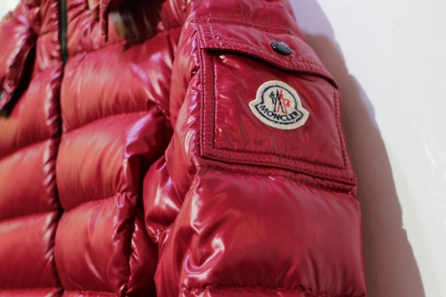 インポートブランドのMONCLER