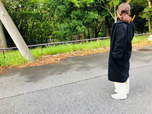 ムートンのチェスターコート