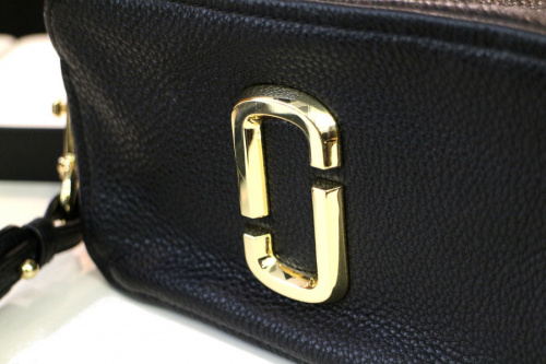 MARC JACOBSのマークジェイコブス