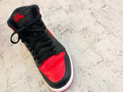 AIR JORDAN 1の555088-023