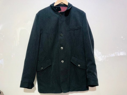 モンテドーロのウールジャケット