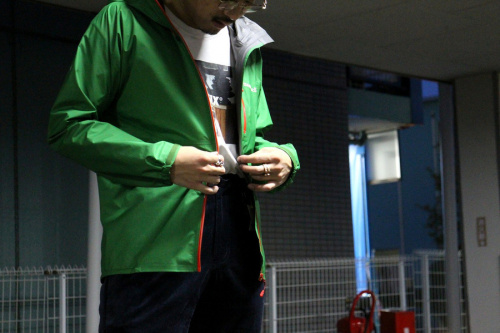 アウトドアブランドのmont bell