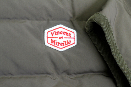 ヴァンソンエミレイユのステッチレスダウンコート