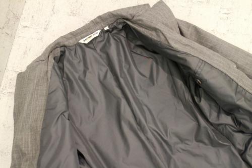 エイプのダウンテーラードジャケット