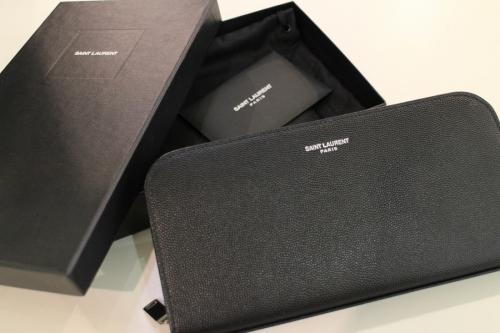 Saint Laurent Parisのサンローランパリ