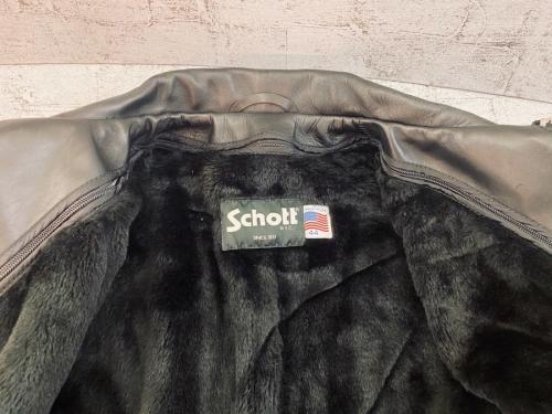 ライダースジャケットの定価91,300円