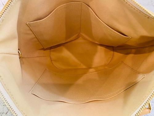 ルイヴィトンの2wayショルダーバッグ