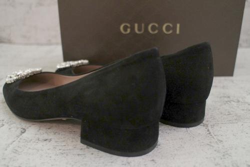 グッチのパンプス