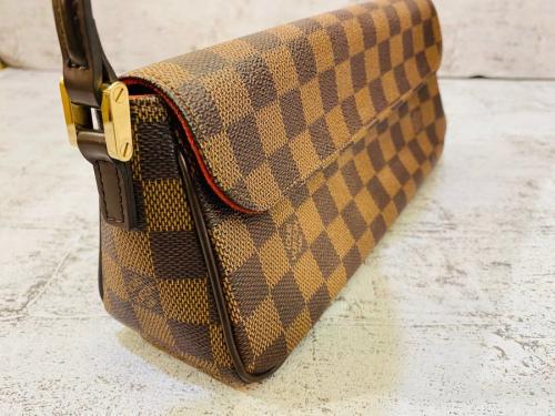 LOUIS VUITTON 　のルイ ヴィトン　