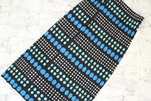 プリーツプリーズのISSEY MIYAKE