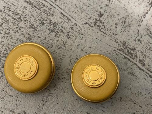 イヤリングのセリエ