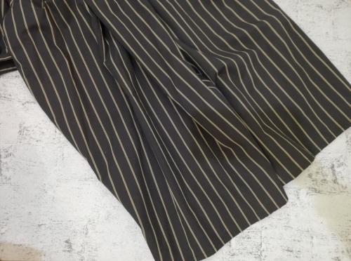 オオカミトフクロウのワンピース