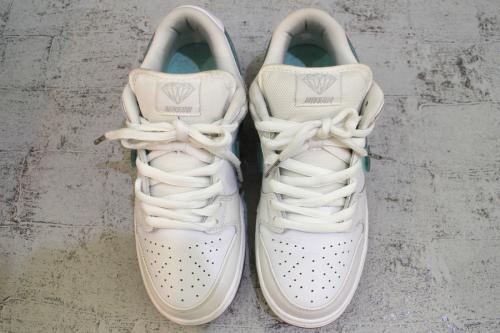 SB DUNK LOW PROのDIAMOND SUPPLY