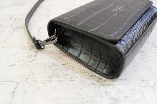 マッキントッシュフィロソフィーのバッグ