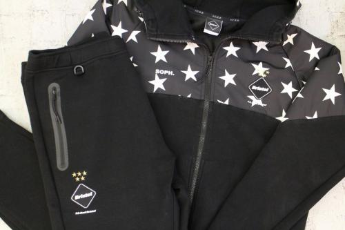 パーカーのパンツ