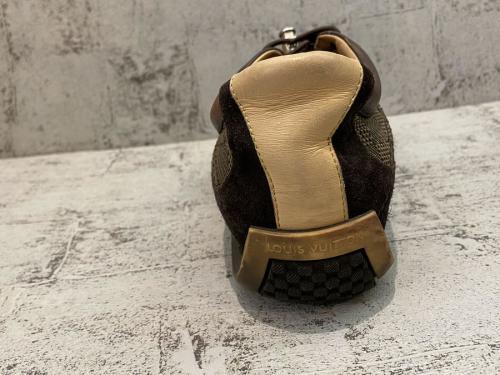 スニーカーのメンズ